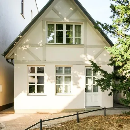 Apartment In Der Alexandrinenstrasse *
