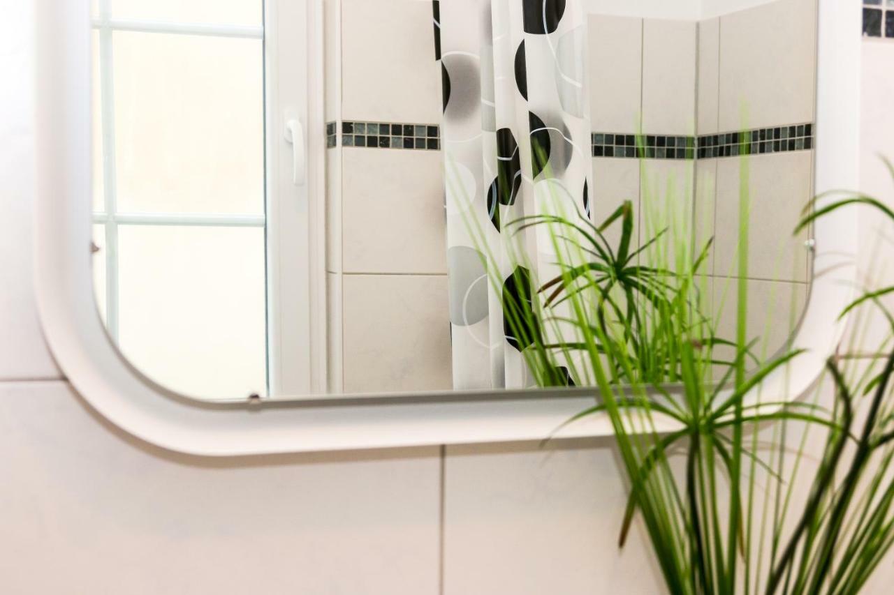 Apartment In Der Alexandrinenstrasse *